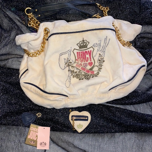 Juicy Couture Handbags - ✨ Juicy Couture Purse ✨